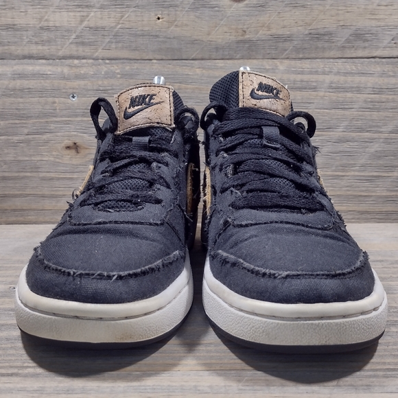 Nike Court Borough Low 2 Black Canvas Kids Size 4Y - Picture 2 of 9